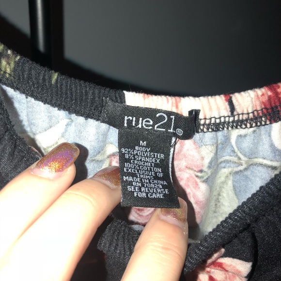 Rue 21 Romper!! - Picture 2 of 3